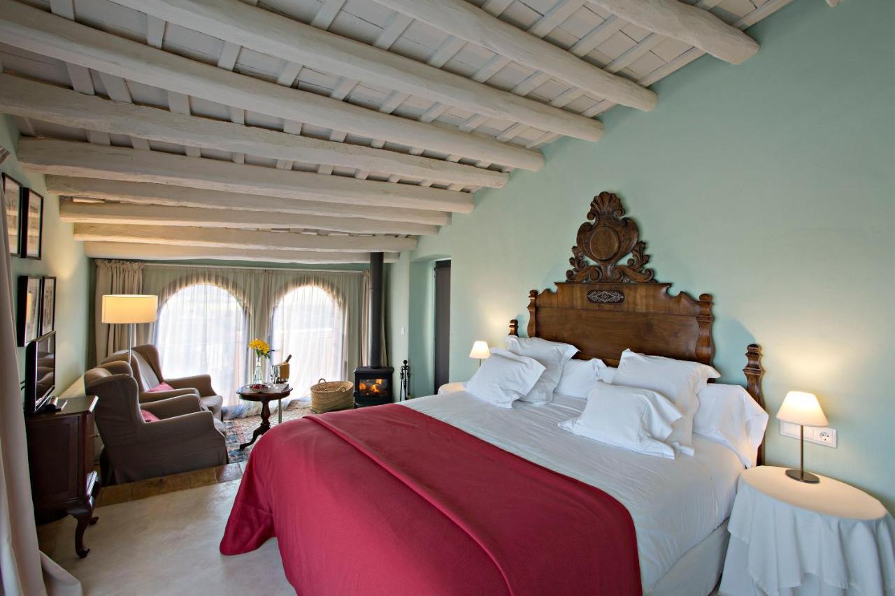 Encis D'Emporda -Adults Only- Guest House Casavells ภายนอก รูปภาพ