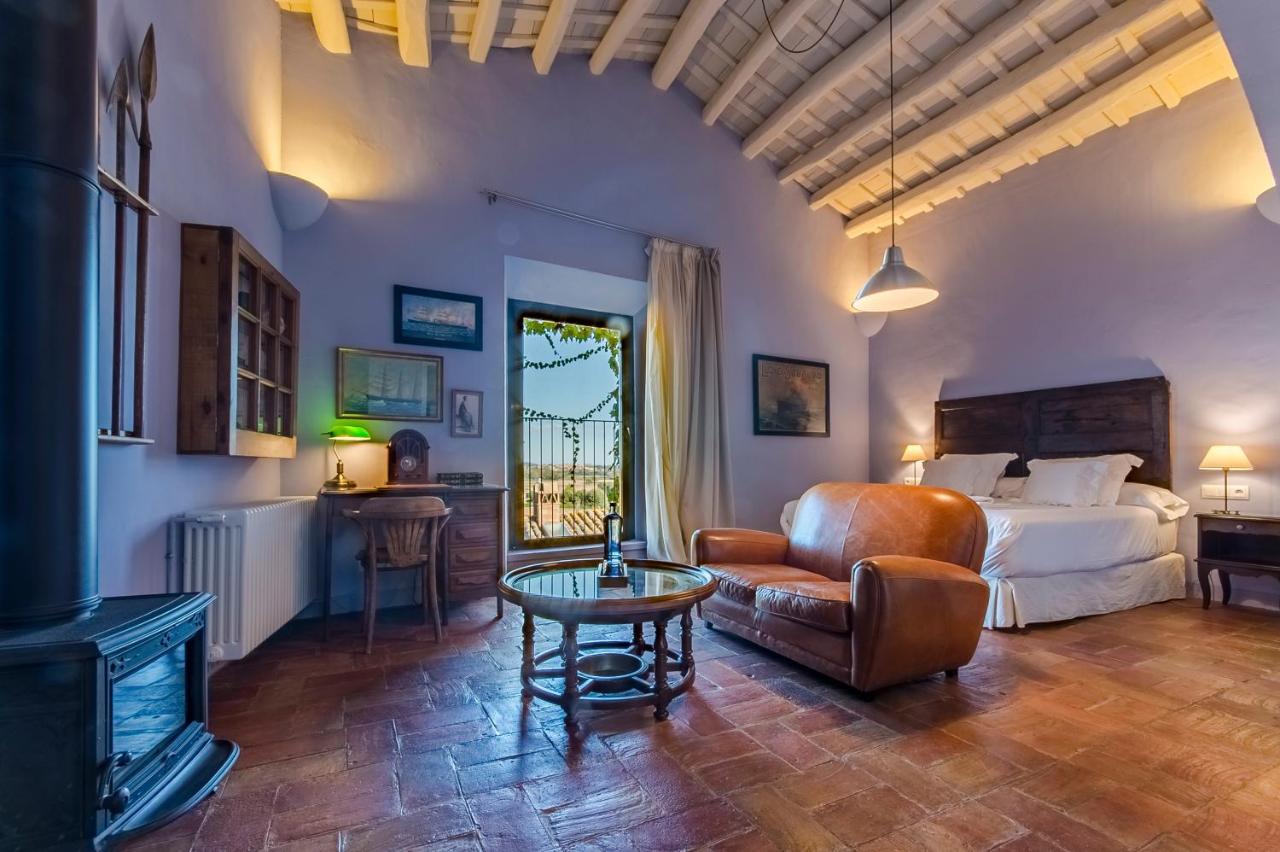 Encis D'Emporda -Adults Only- Guest House Casavells ภายนอก รูปภาพ