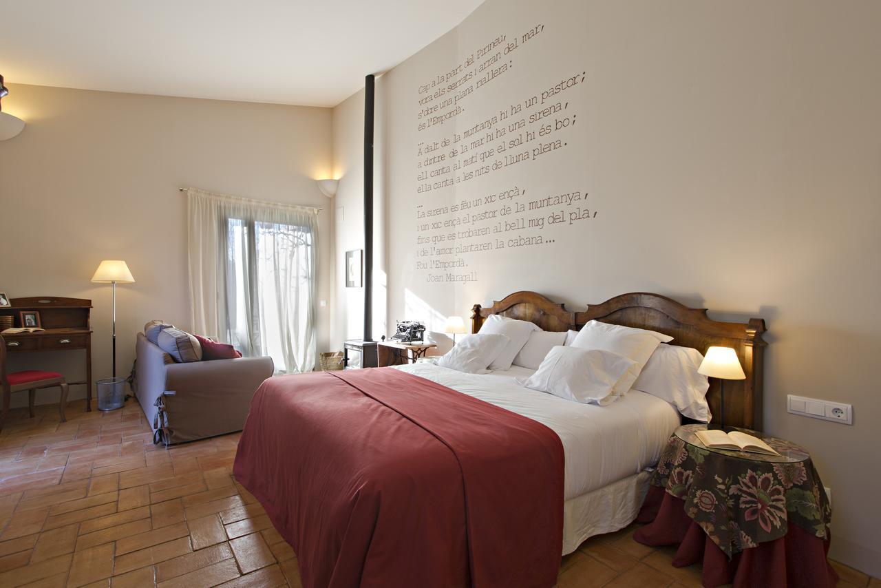 Encis D'Emporda -Adults Only- Guest House Casavells ภายนอก รูปภาพ