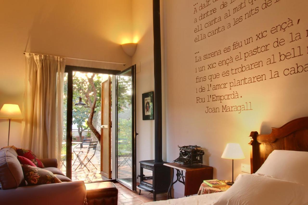 Encis D'Emporda -Adults Only- Guest House Casavells ภายนอก รูปภาพ